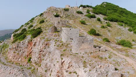 Ausgetrocknete-Exotische-Insel-Spinalonga-Gelände-Kreta-Griechenland