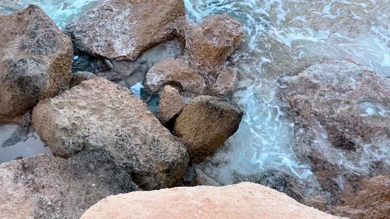 A view of rocks in the sea sea, close up shot, high angle shot