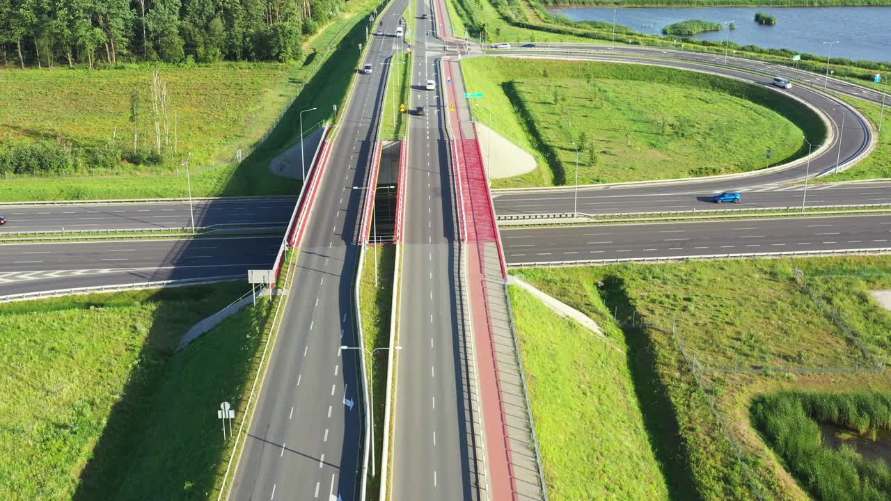 사거리 조감도 - 인터체인지 조감도 - 운송 및 물류 드론 조감도