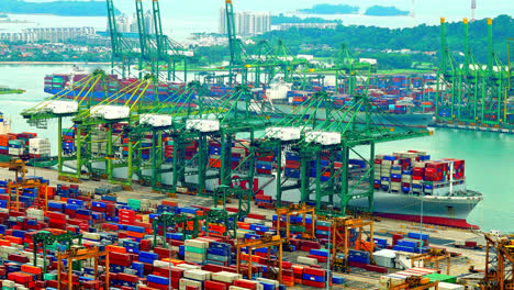 Zeitraffer-Geschäftsschifffahrtsfracht--Und-Logistikhafenterminal-In-Der-Stadt-Singapur