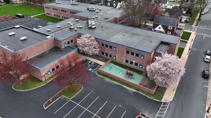 Urban city school in American city