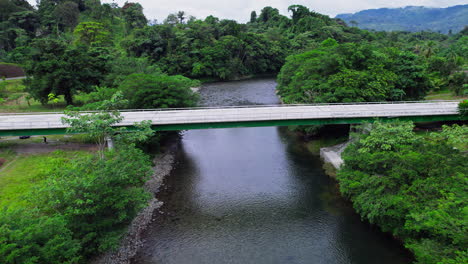 Drone-fly-over-Caloveborita-river-in-Santa-Fe-district-in-Veraguas-province,-Panama