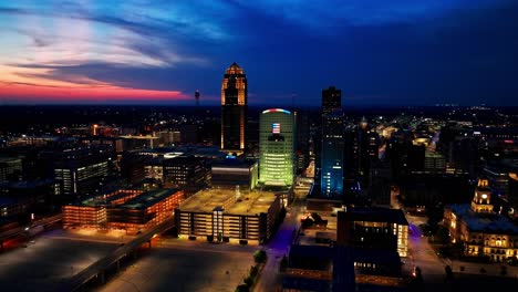 downtown des moines, iowa buildings at sunset with drone video moving in a circle