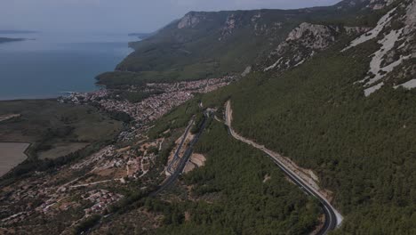 Siedlung-Berghang-Am-Meer