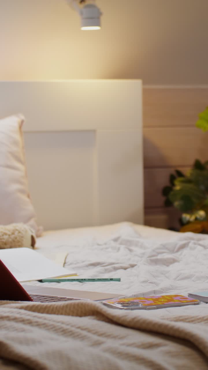 Cozy Bedroom with Study Area