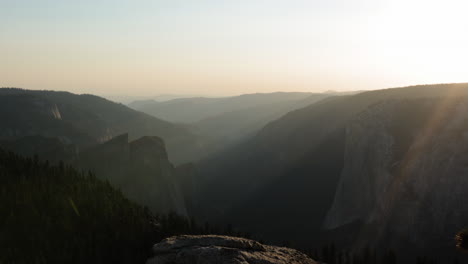 stunning sunset behind el capitan in yosemite national park (time lapse)