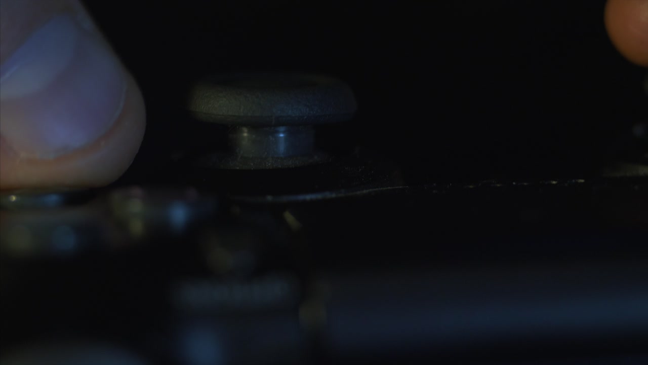 persona jugando a un videojuego