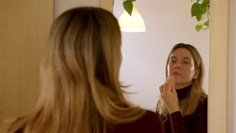 Girl-doing-makeup-at-home