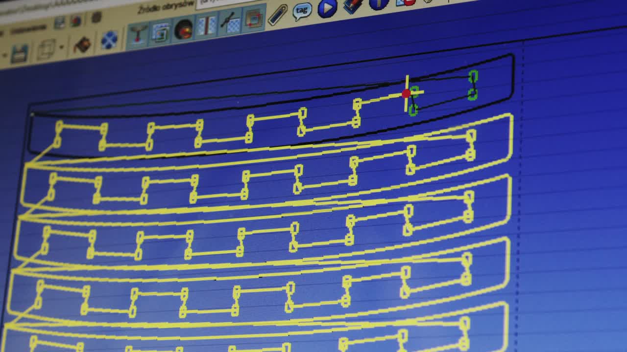 레이저 금속 절단기 운영 컴퓨터 응용 프로그램의 뷰를 닫습니다