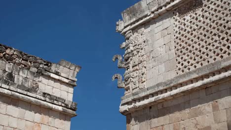 uxmal 09 (uxmal) 是一個