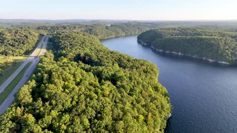 Antena-Del-Lago-Summersville-A-Lo-Largo-Del-Río-Gauley-En-Virginia-Occidental