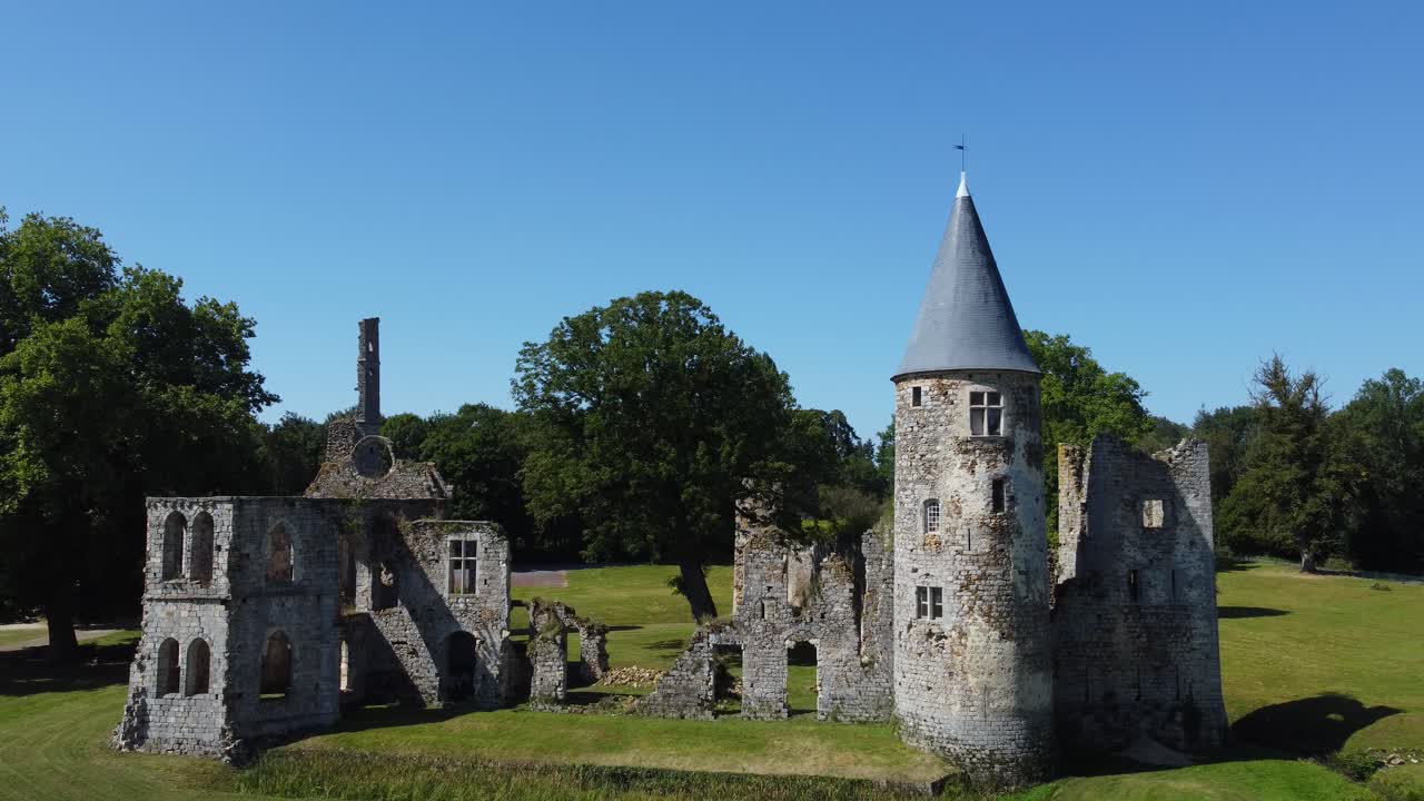 Revealing ruins ancient clastle, France