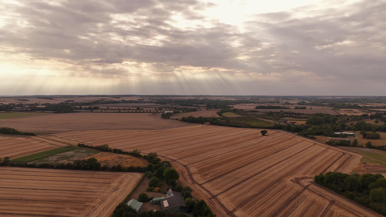 Scenic farm fields near One-Mile Telescope, calm sunset mood