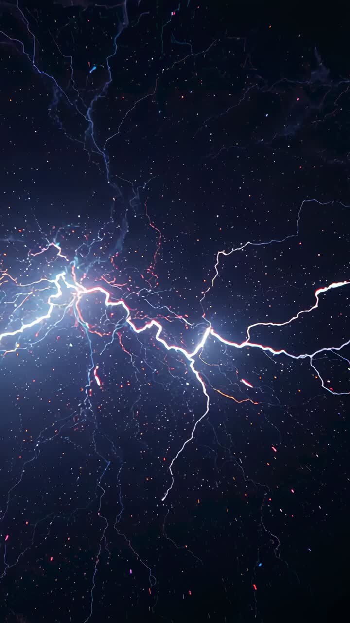 Video verticale: fulmine incandescente blu brillante, pulsante, che invia fili e scie rosse in un campo stellato