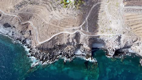 Vista-Superior-De-Drones-De-La-Línea-De-Costa-En-España