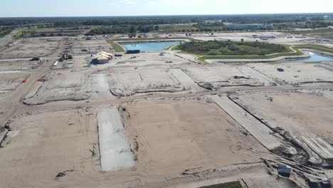 wide-ring-orbit-aerial-of-brand-new-housing-in-South-Florida