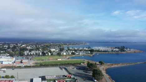 The-beautiful-bay-on-a-cloudy-day-with-the-city