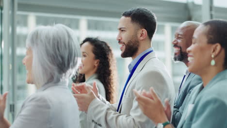 Business-people,-applause-and-group-in-workshop