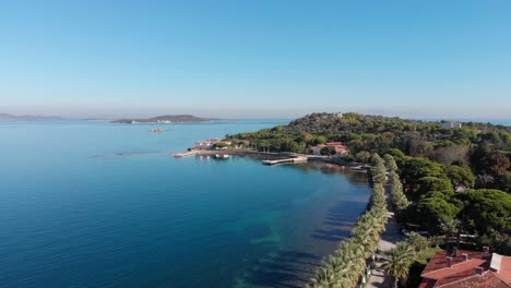 varias tomas de drones en la hermosa urla, izmir - la tercera ciudad más grande de turquía