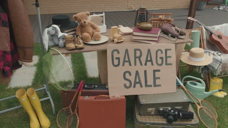 garage sale in suburbs
