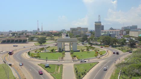 vista aérea de la plaza de la independencia de ghana_12