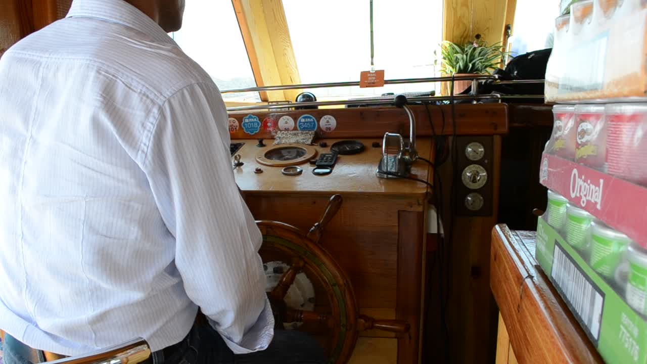 The ship in the sea