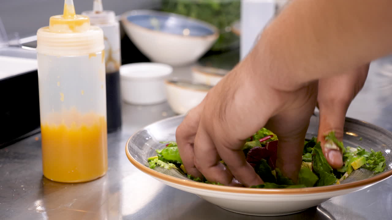 신선한 러드를 준비하고 있습니다.