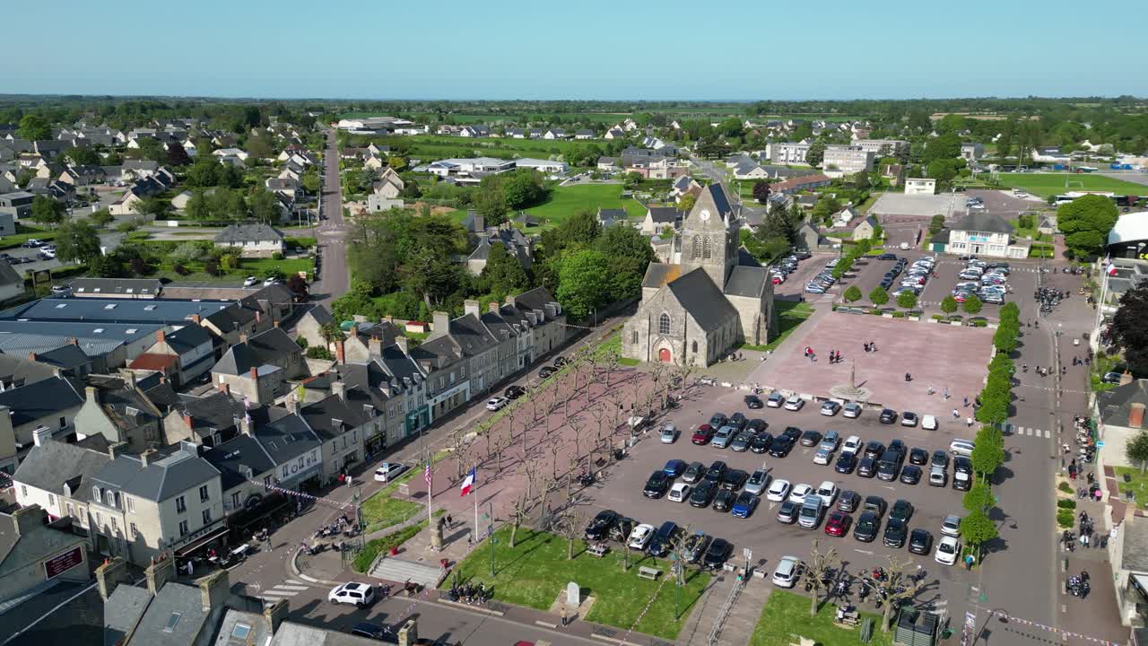 Sainte Mere Eglise, Normandia, Francia, ripresa con drone.