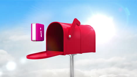 símbolo de información en el buzón de correo sobre un fondo nublado