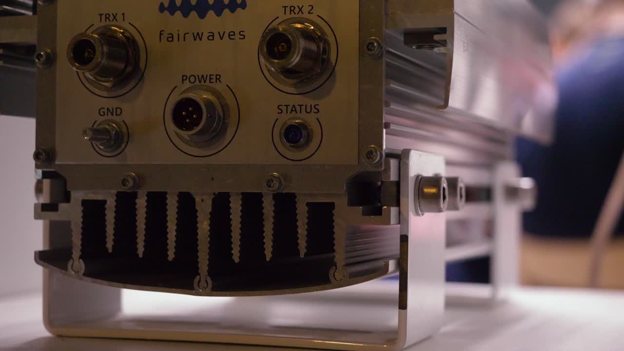 dispositivo de comunicación de ondas faciales