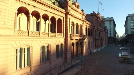 casa rosa é a sede oficial do poder executivo do governo da argentina