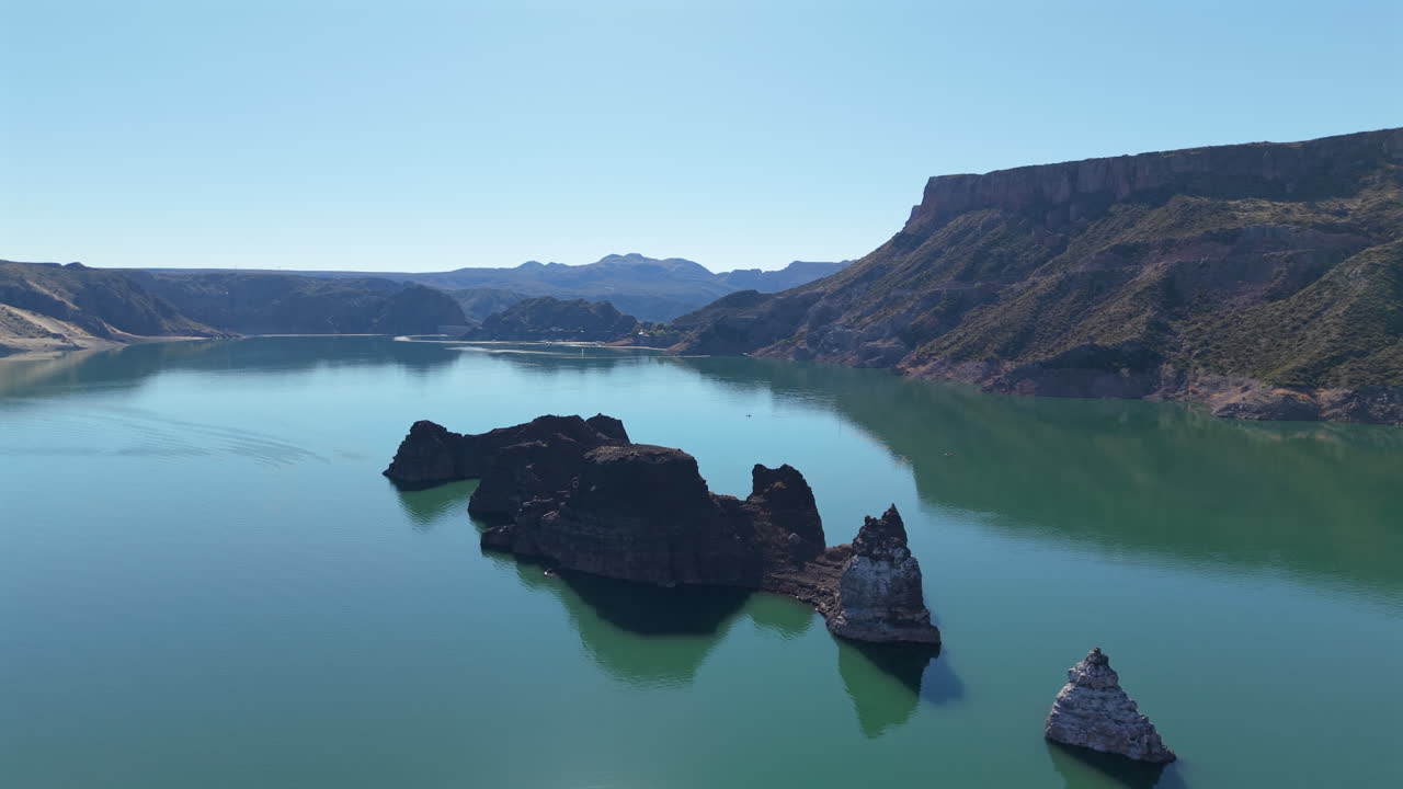 Breathtaking views of Cañón del Atuel’s rocky landscapes in San Rafael, Mendoza, Argentina