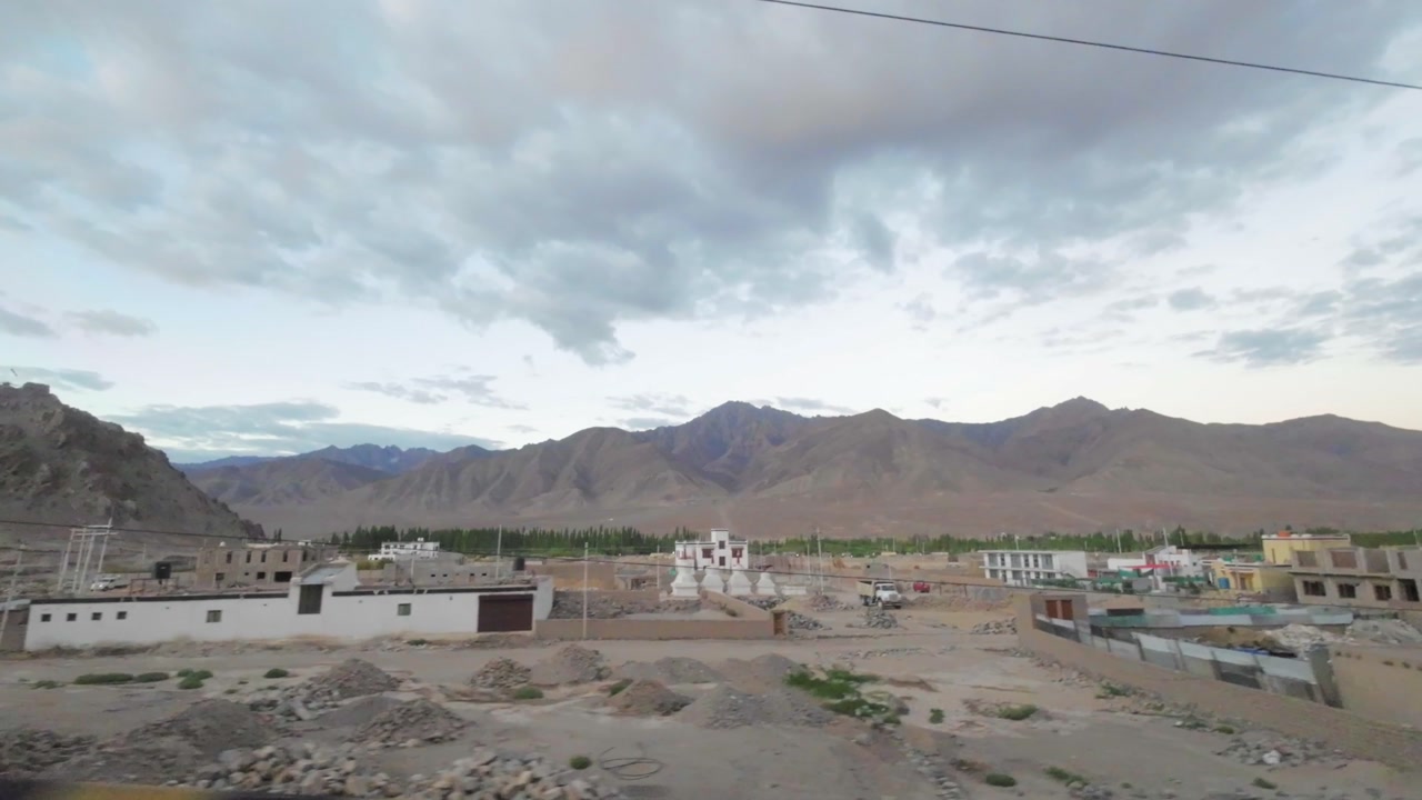 Ladakh architecture and utilizing local materials like stone and mud bricks view in ladakh to khargil road