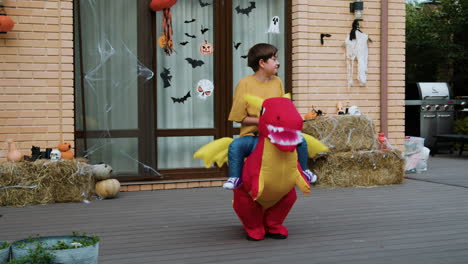 Niño-Disfrazado-En-Halloween