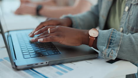 woman working on laptop