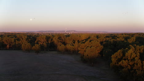 Sonnenuntergang-Antenne-Des-Flusses-Murrumbidgee-Wagga-Wagga-Australien