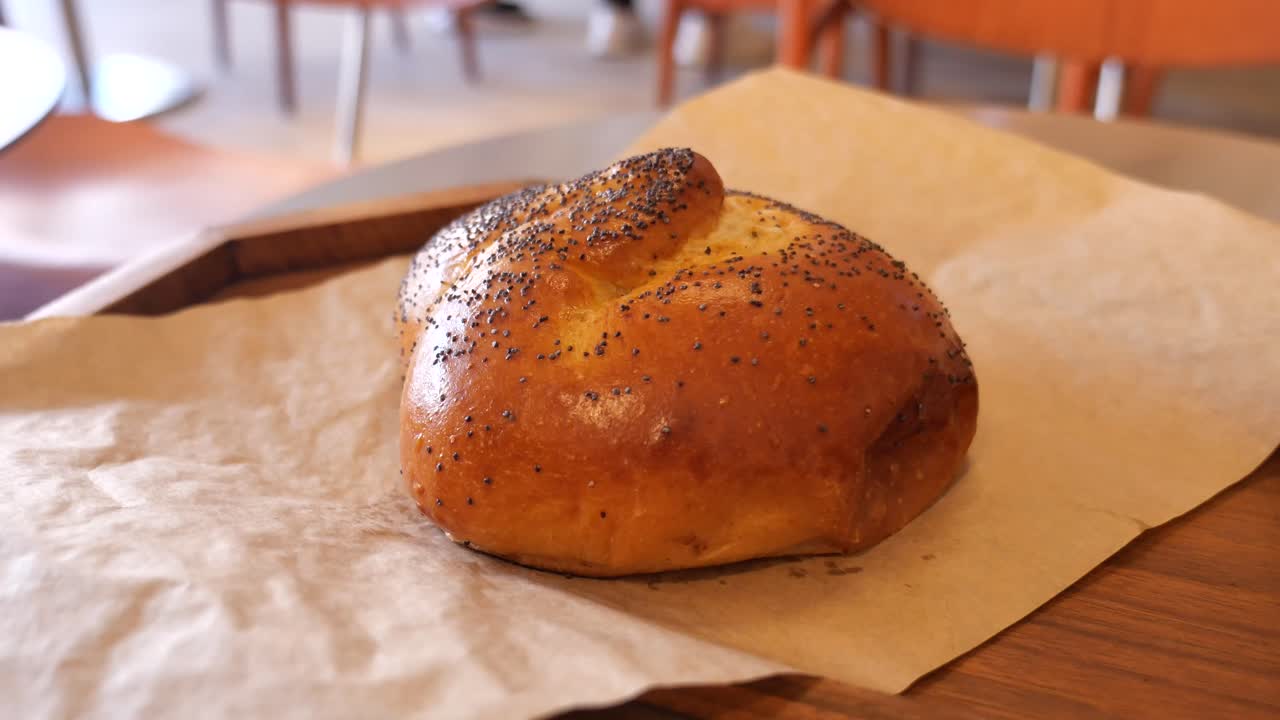 Poppy Seed Roll