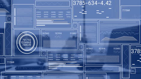animación del procesamiento de datos financieros en el escritorio de la oficina.