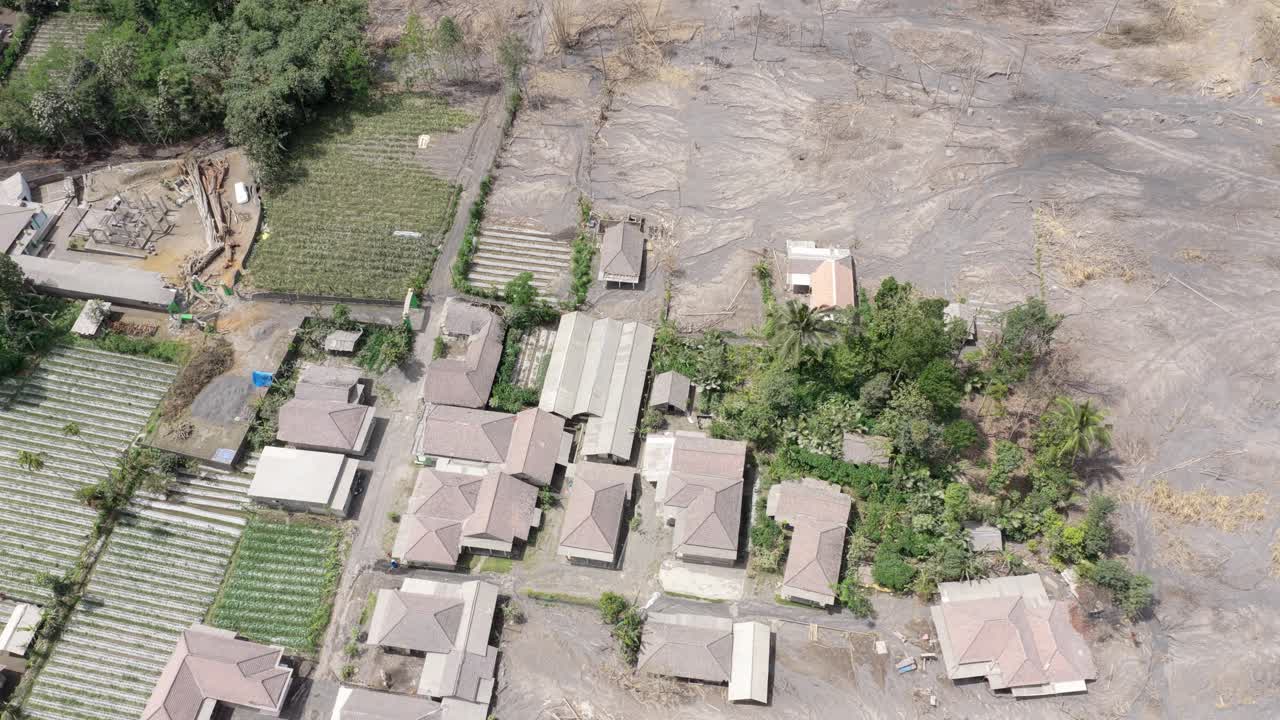 Semeru volcano aftermath destroying village and houses