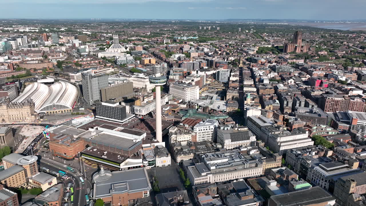 아름다운 리버풀 잉글랜드 스카이라인과 랜드마크의 공중 전망