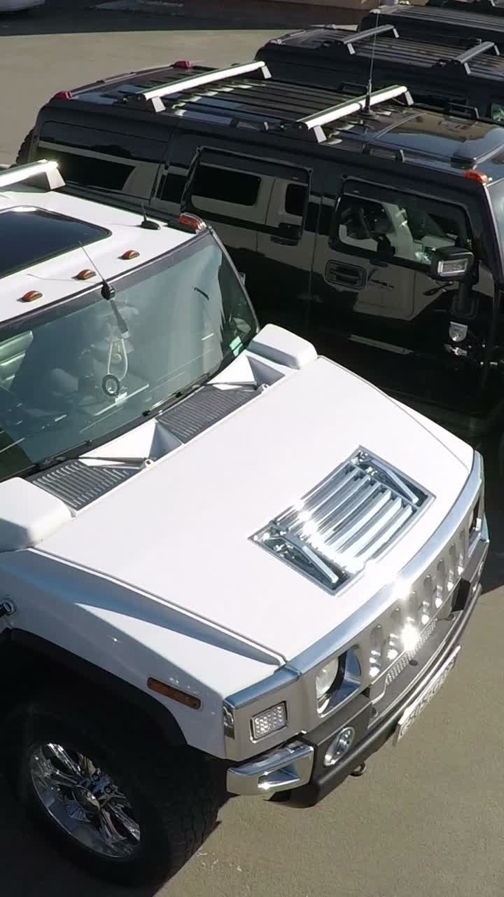 SUV Hummer H2 nero