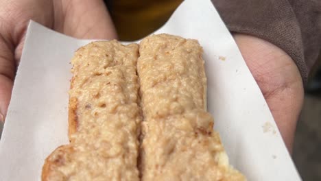 Closeup-view-of-traditional-Indian-Malai-toast-served-on-a-paper