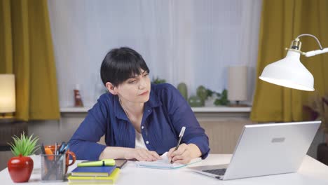 female student doing research.