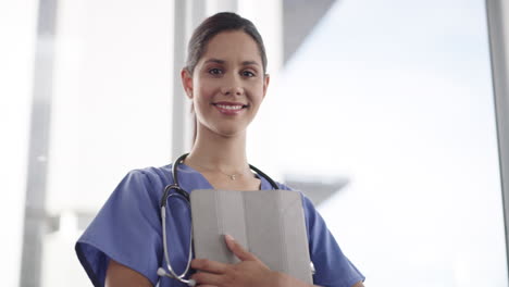 mantenerse informado me mantiene en el círculo médico