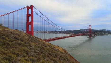 vista aérea del puente de la puerta de oro