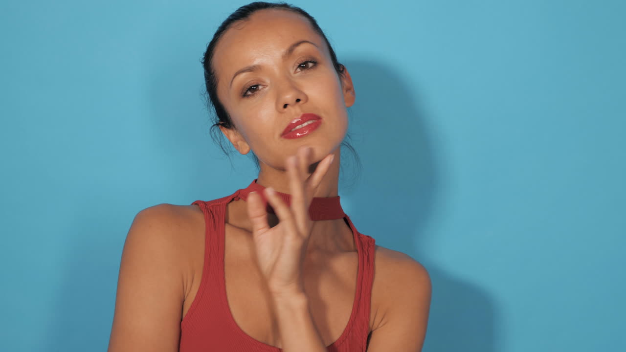 Ritratto di donna in abito rosso