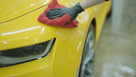 professional car detailing – washing, ceramic coating, and interior cleaning