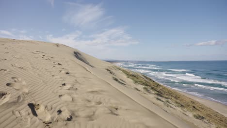 Footprints-in-the-Sand-Dunes-of-Tottori-Sakyu,-Japan