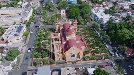 Kirche-Iglesia-Nuestra-Senora-De-La-Consolacion,-San-Cristobal-In-Der-Dominikanischen-Republik