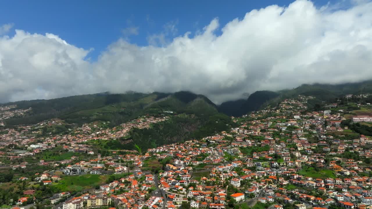 imágenes filmadas en madeira, portugal, en la ciudad capital de funchal